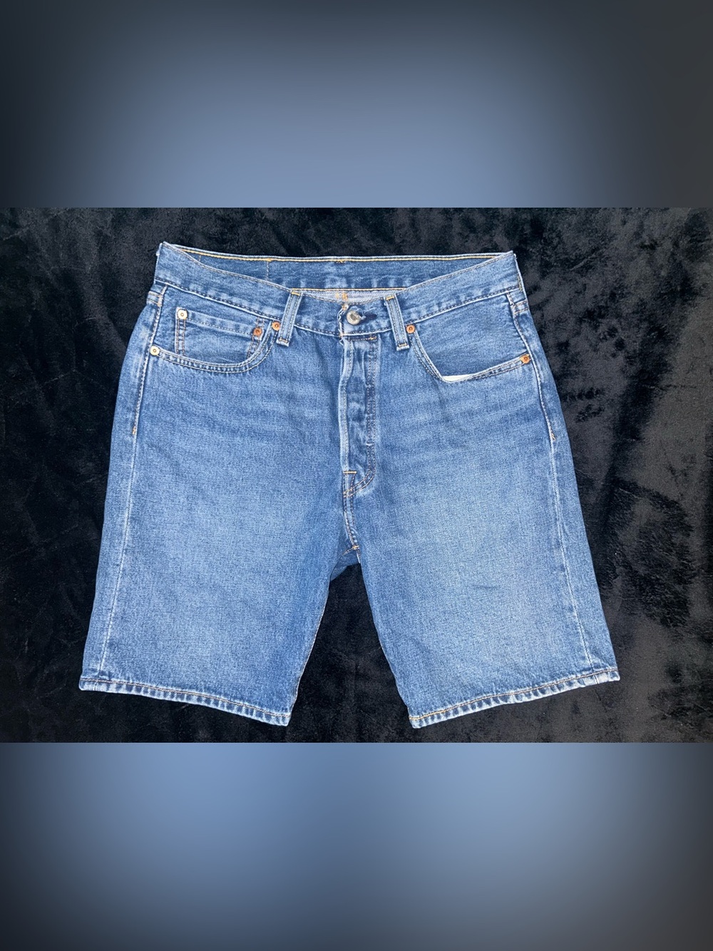 Levi's 501 Men's Original Lightweight Denim Button Fly Shorts Blue Size 32X9